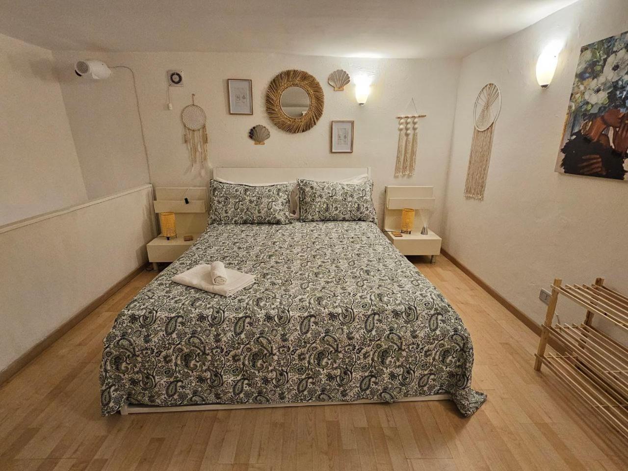 La Maison Bouganville Salerno Exteriér fotografie