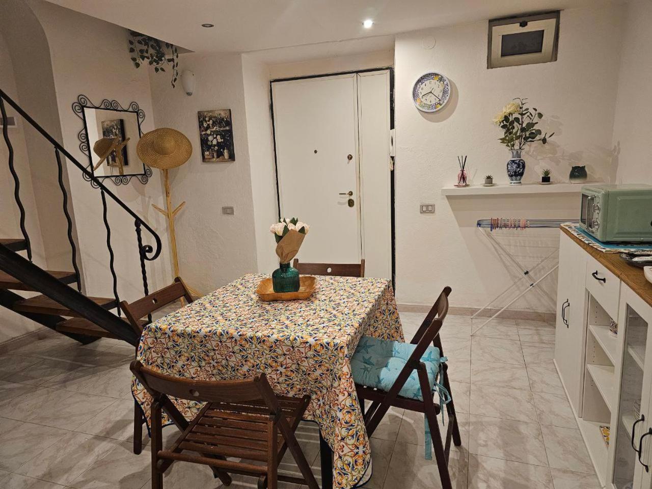 La Maison Bouganville Salerno Exteriér fotografie